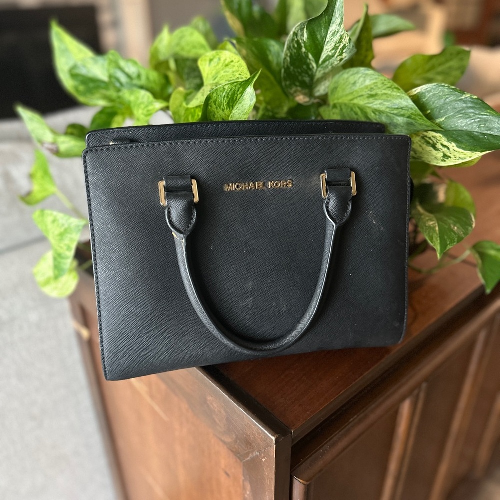 Michael Kors - Medium Black Leather Satchel